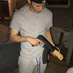 Meet your Posher, Gary